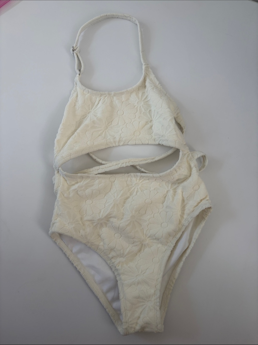 Cupshe Kids Cream Floral Cutout One Piece Swimsuit Size 8 Textured Daisy Swim